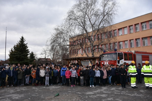 В Костинброд отбелязаха Деня на доброволеца